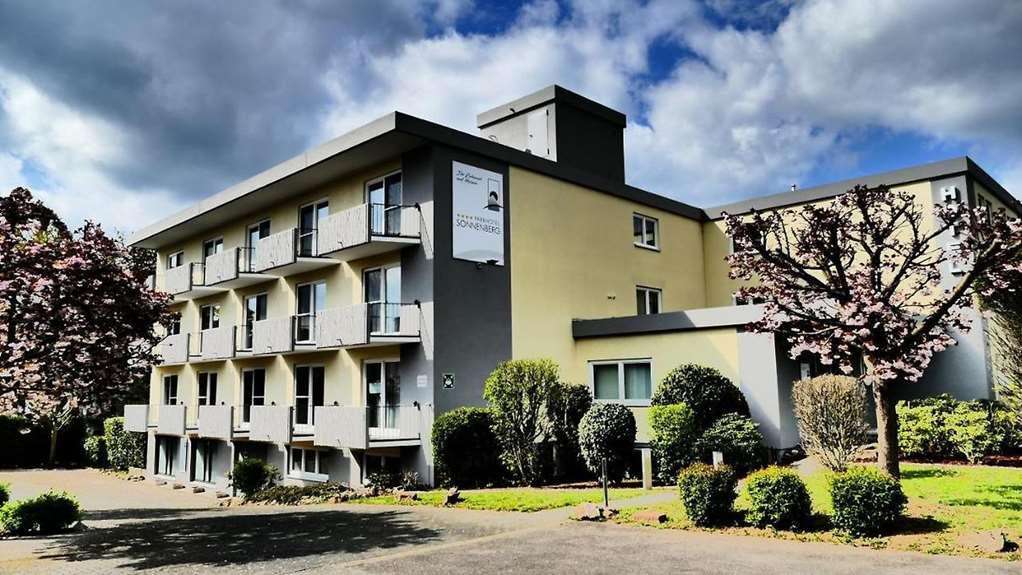 Parkhotel Sonnenberg Eltville am Rhein Exterior foto